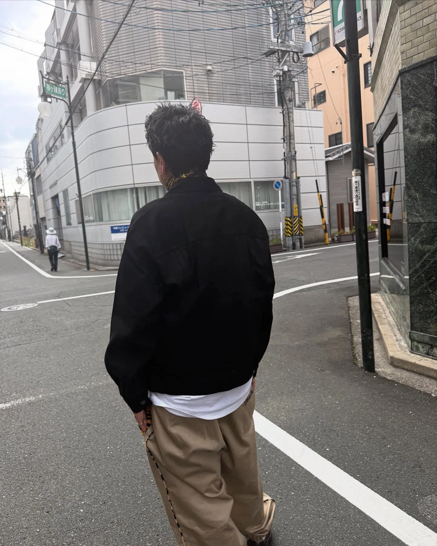 WACKO MARIAのブラックデニムのトラッカージャケット...