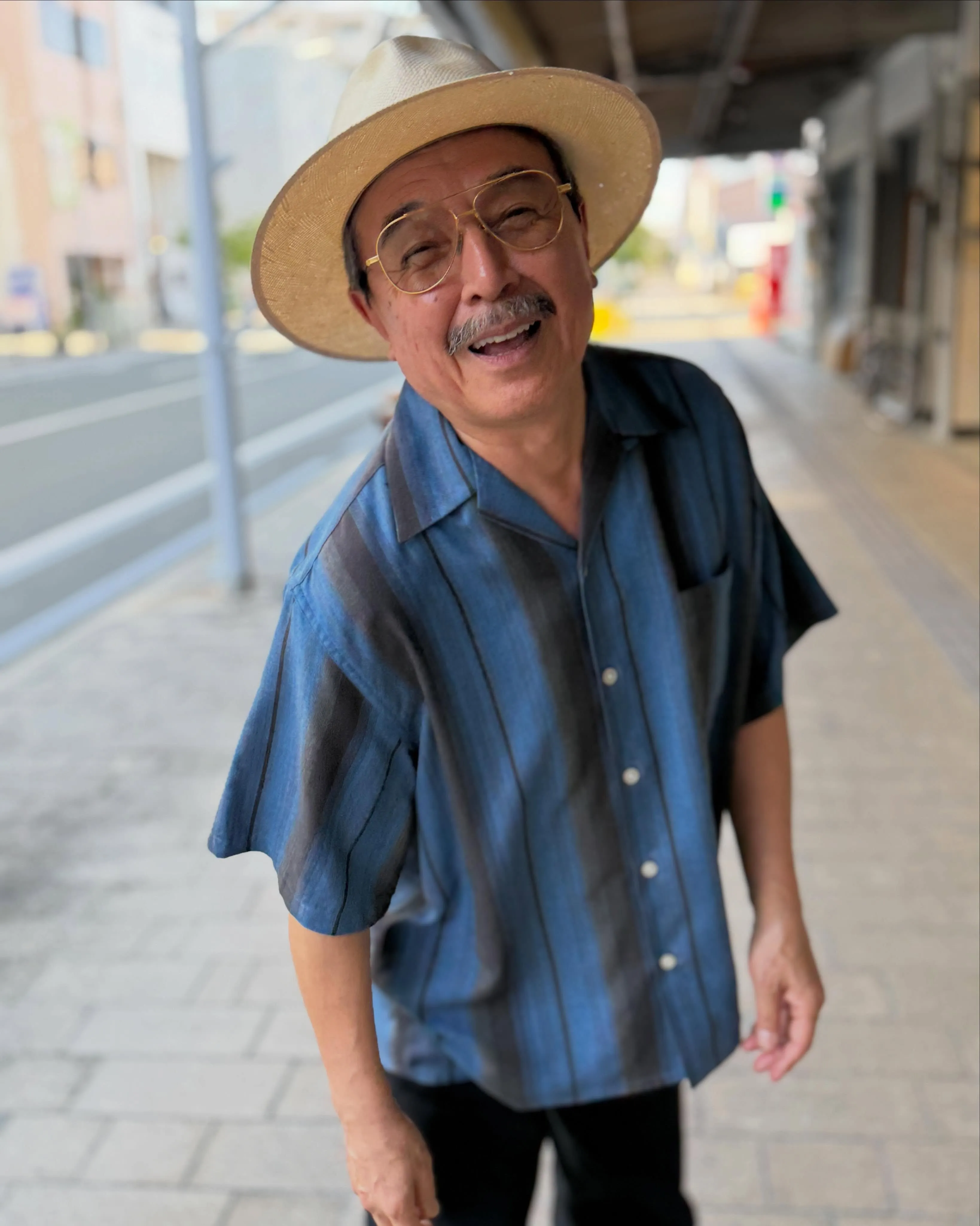 WACKO MARIA のオンブレストライプシャツ。